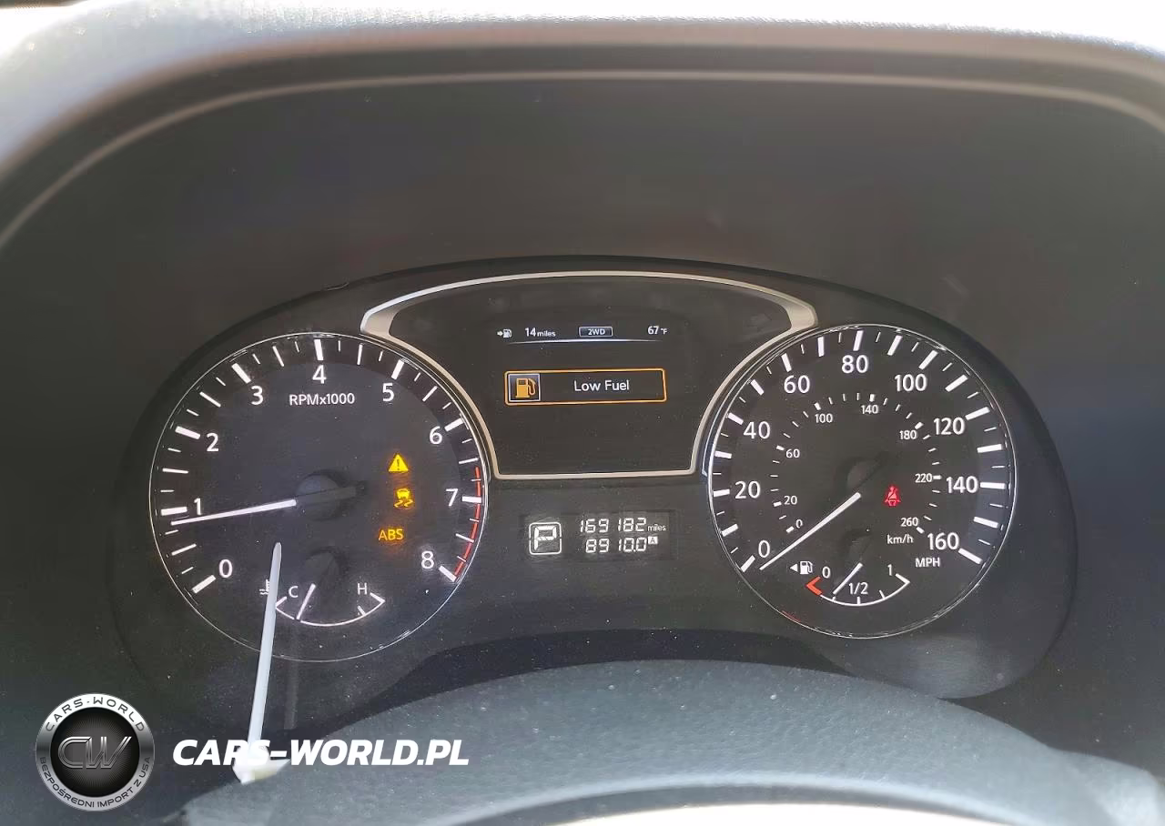 2013 Nissan Pathfinder S VIN:5N1AR2MM6DC644279 - 9