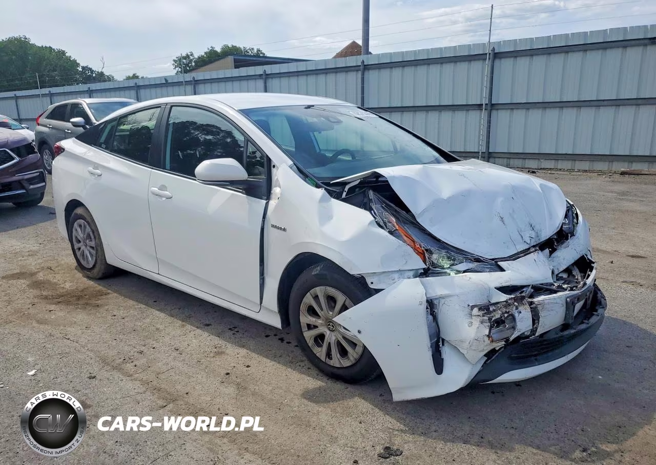2021 Toyota Prius Le VIN:JTDKAMFU4M3145361 - 4