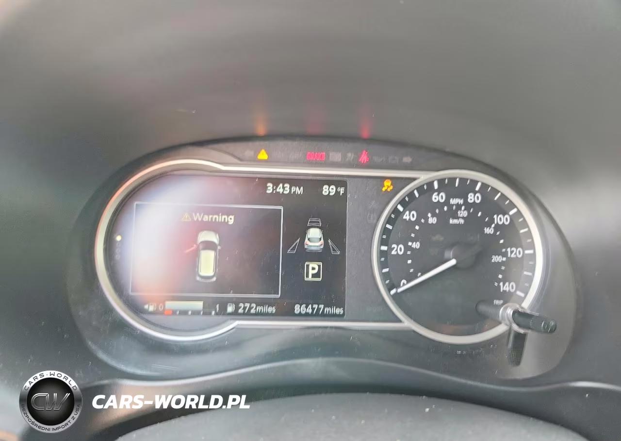 2018 Nissan Kicks S VIN:3N1CP5CU2JL506070 - 9