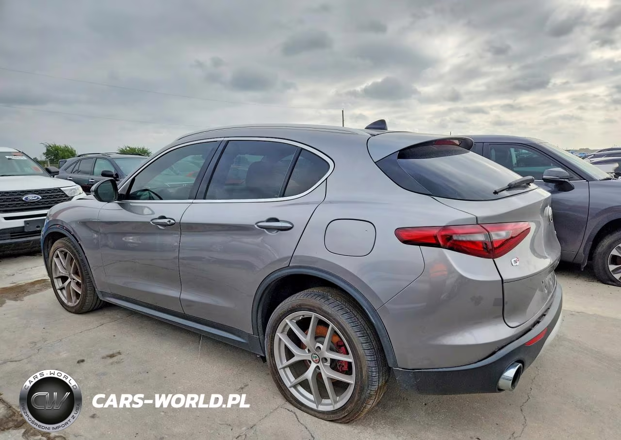 2018 Alfa Romeo Stelvio Ti VIN:ZASFAKBN0J7B97991 - 2