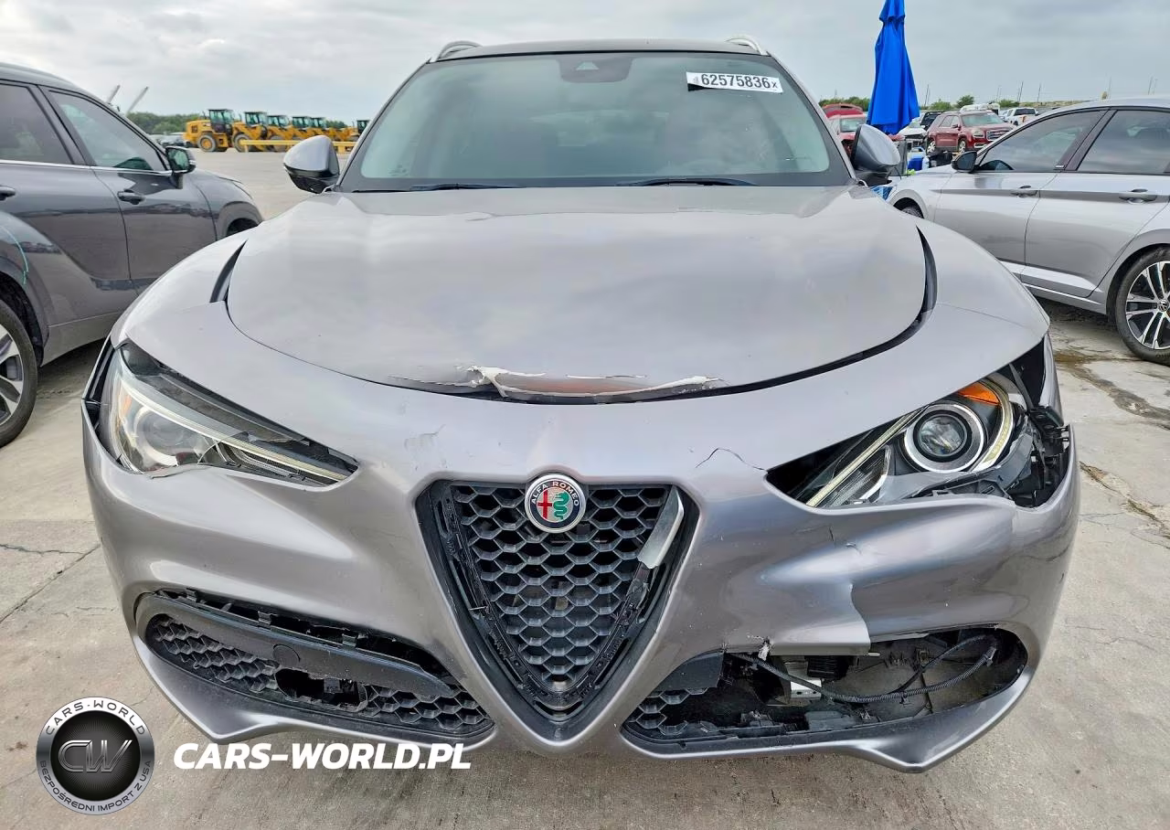 2018 Alfa Romeo Stelvio Ti VIN:ZASFAKBN0J7B97991 - 5