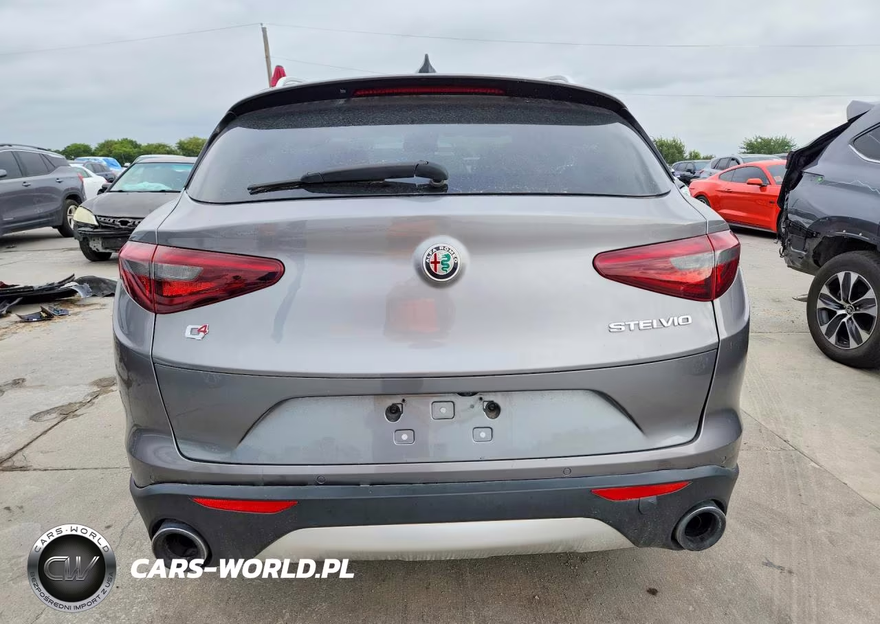 2018 Alfa Romeo Stelvio Ti VIN:ZASFAKBN0J7B97991 - 6