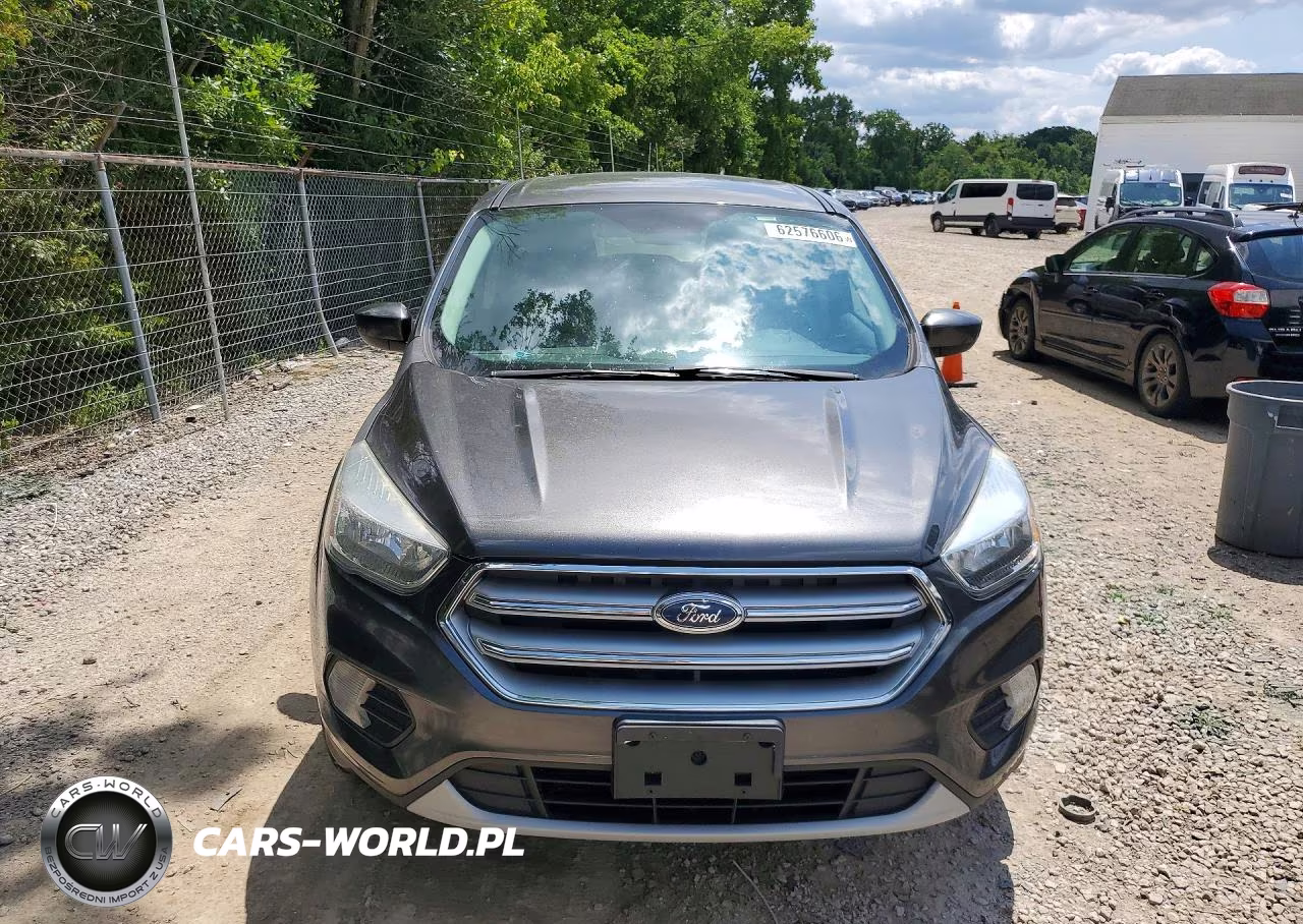 2017 Ford Escape Se VIN:1FMCU0GD5HUD73898 - 5