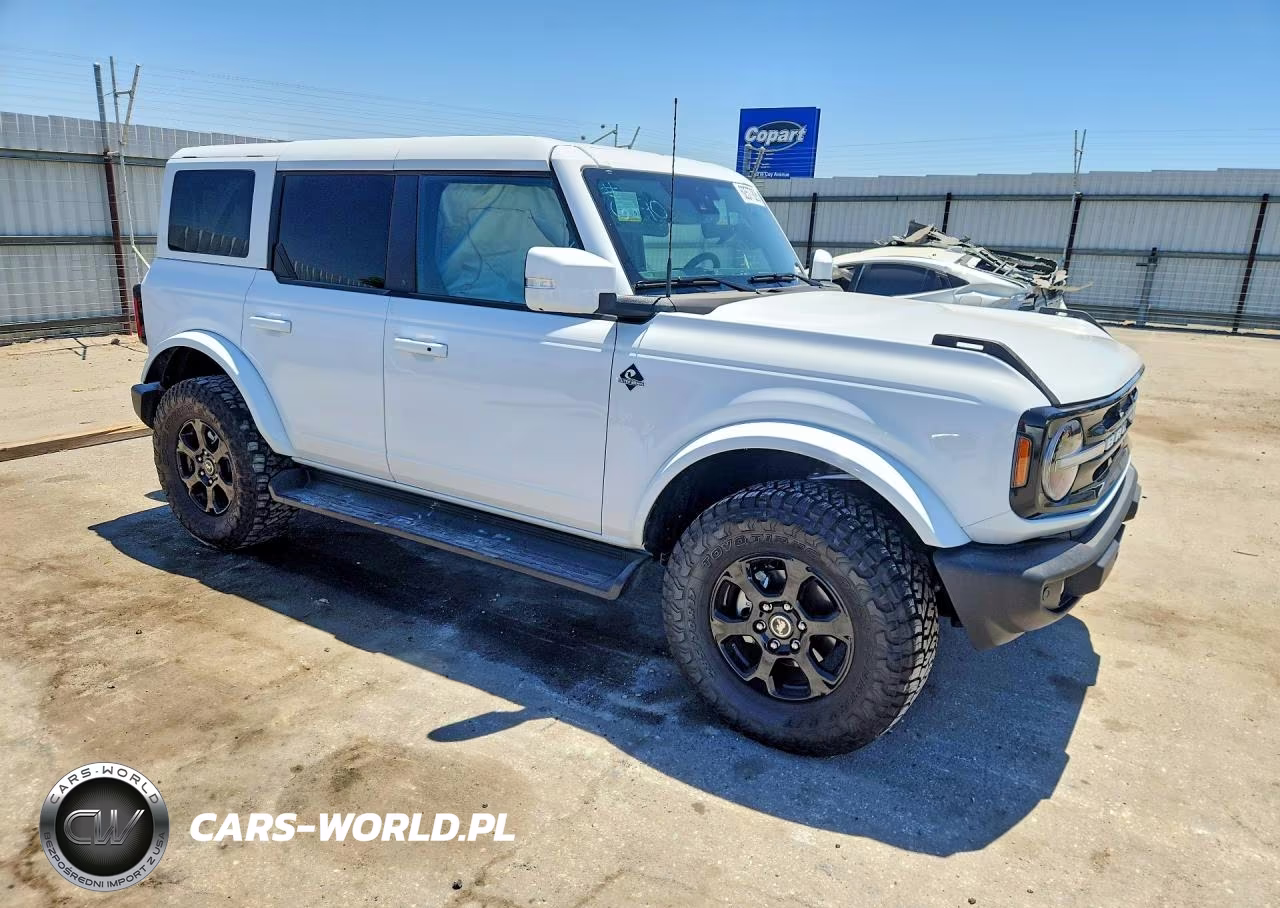 2025 Ford Bronco Outer Banks VIN:1FMEE8BP9SLB66790 - 4