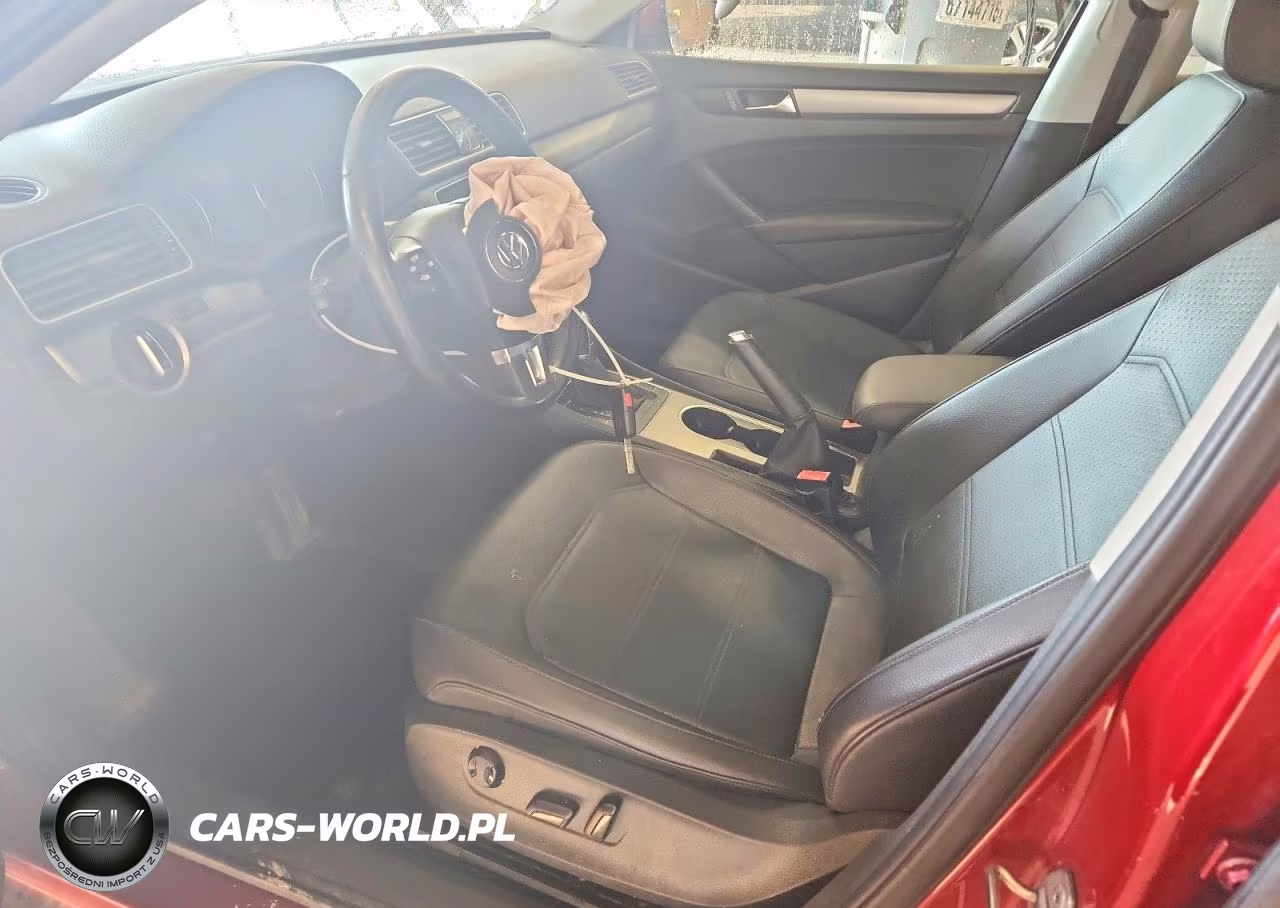 2015 Volkswagen Passat Se VIN:1VWBV7A3XFC018960 - 7