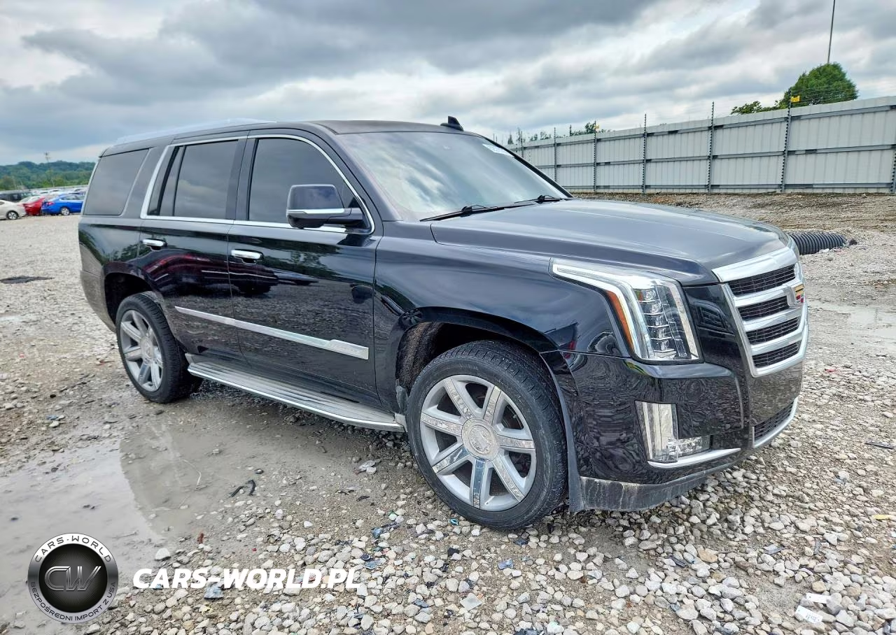 2015 Cadillac Escalade Luxury VIN:1GYS3MKJ7FR559640 - 4