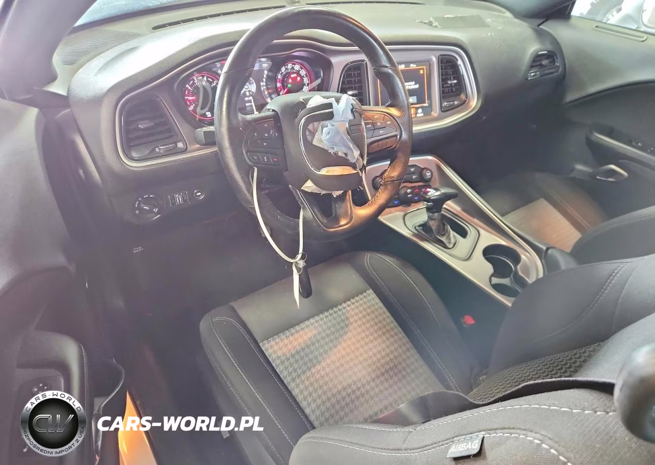 2022 Dodge Challenger Sxt VIN:2C3CDZAGXNH263265 - 8