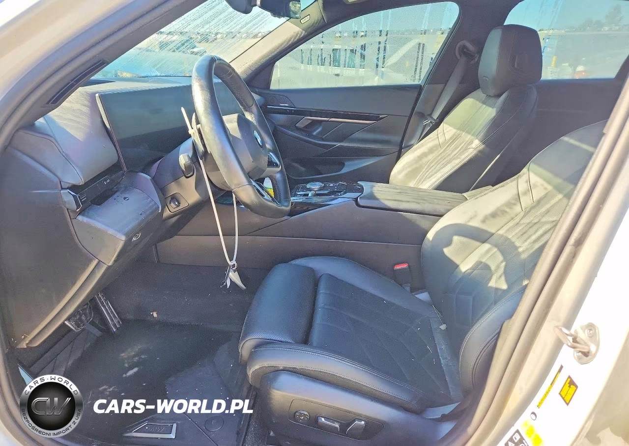 2024 BMW 530 Xi VIN:WBA53FJ04RCP87512 - 7