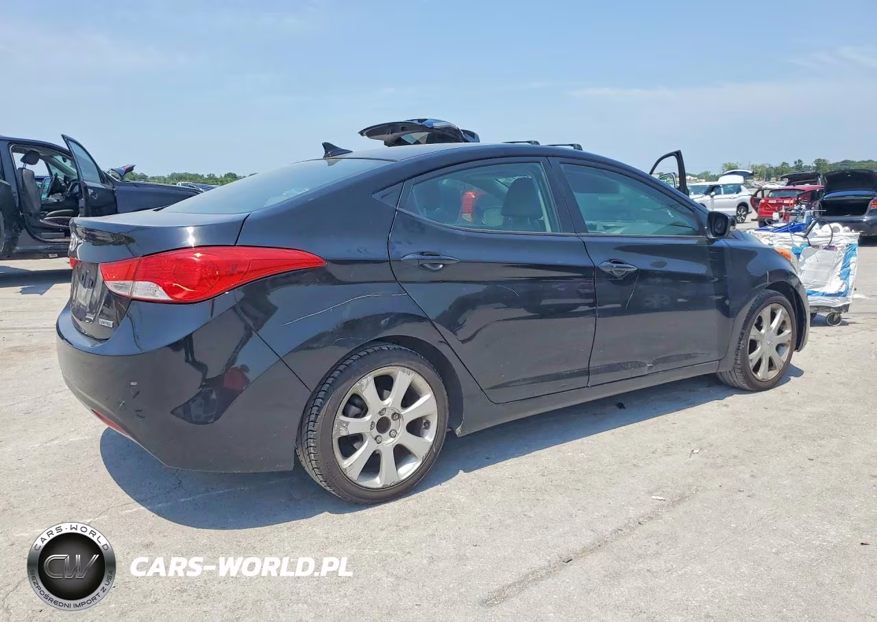 2013 Hyundai Elantra Limited VIN:KMHDH4AE2DU486610 - 3