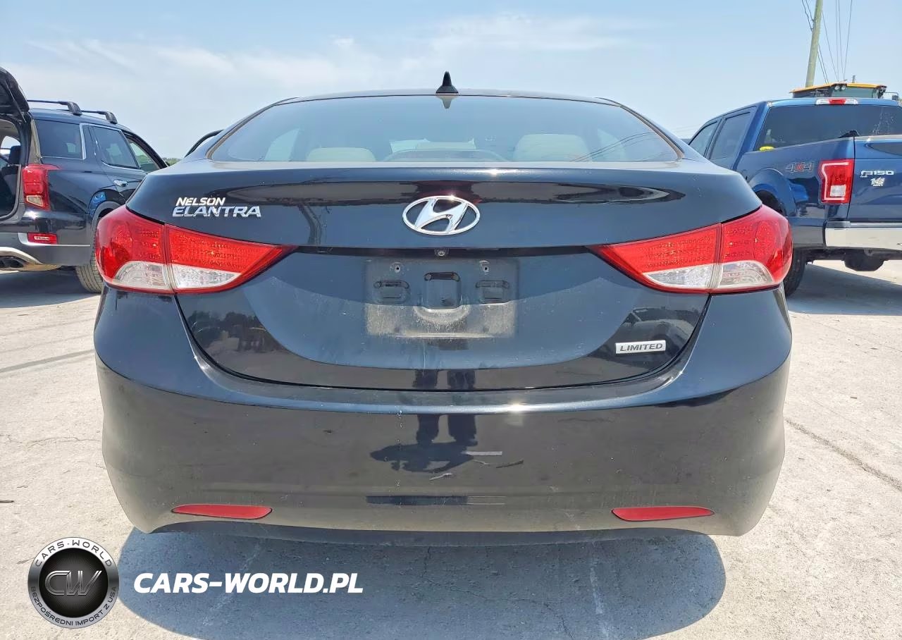 2013 Hyundai Elantra Limited VIN:KMHDH4AE2DU486610 - 6