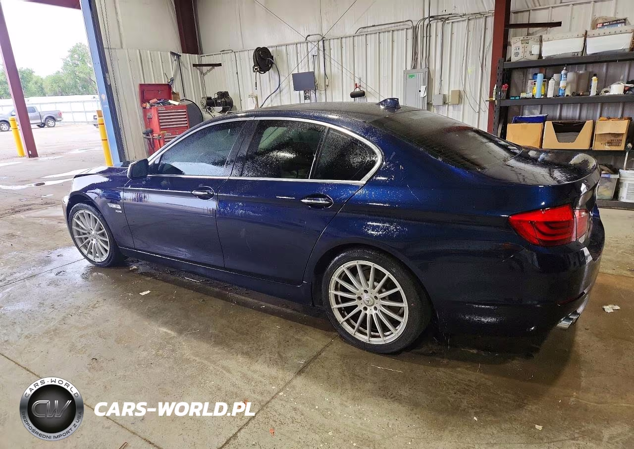 2012 BMW 528 Xi VIN:WBAXH5C54CDW02261 - 2