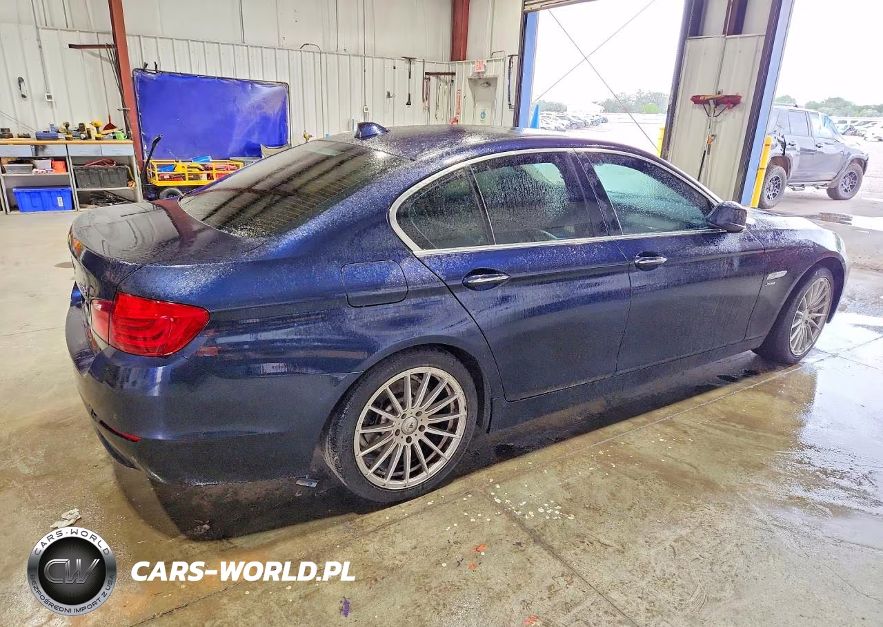 2012 BMW 528 Xi VIN:WBAXH5C54CDW02261 - 3