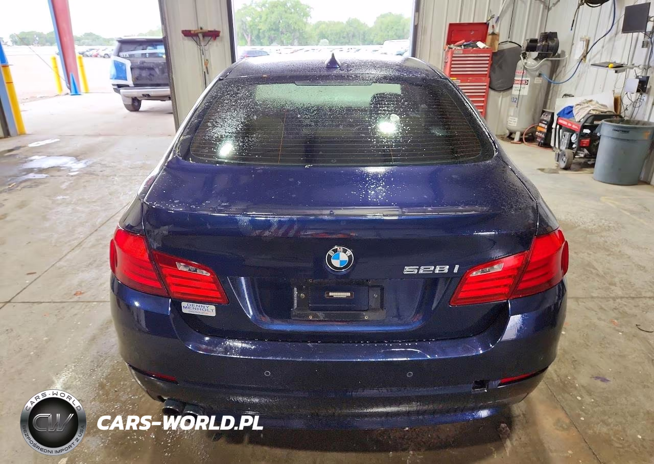 2012 BMW 528 Xi VIN:WBAXH5C54CDW02261 - 6