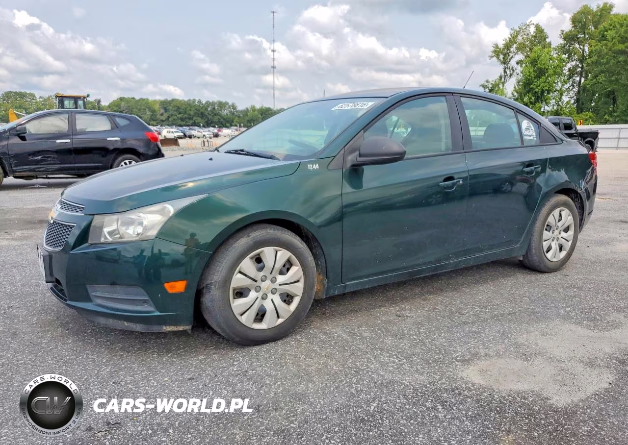 2014 Chevrolet Cruze Ls VIN:1G1PA5SG8E7173405 - 1