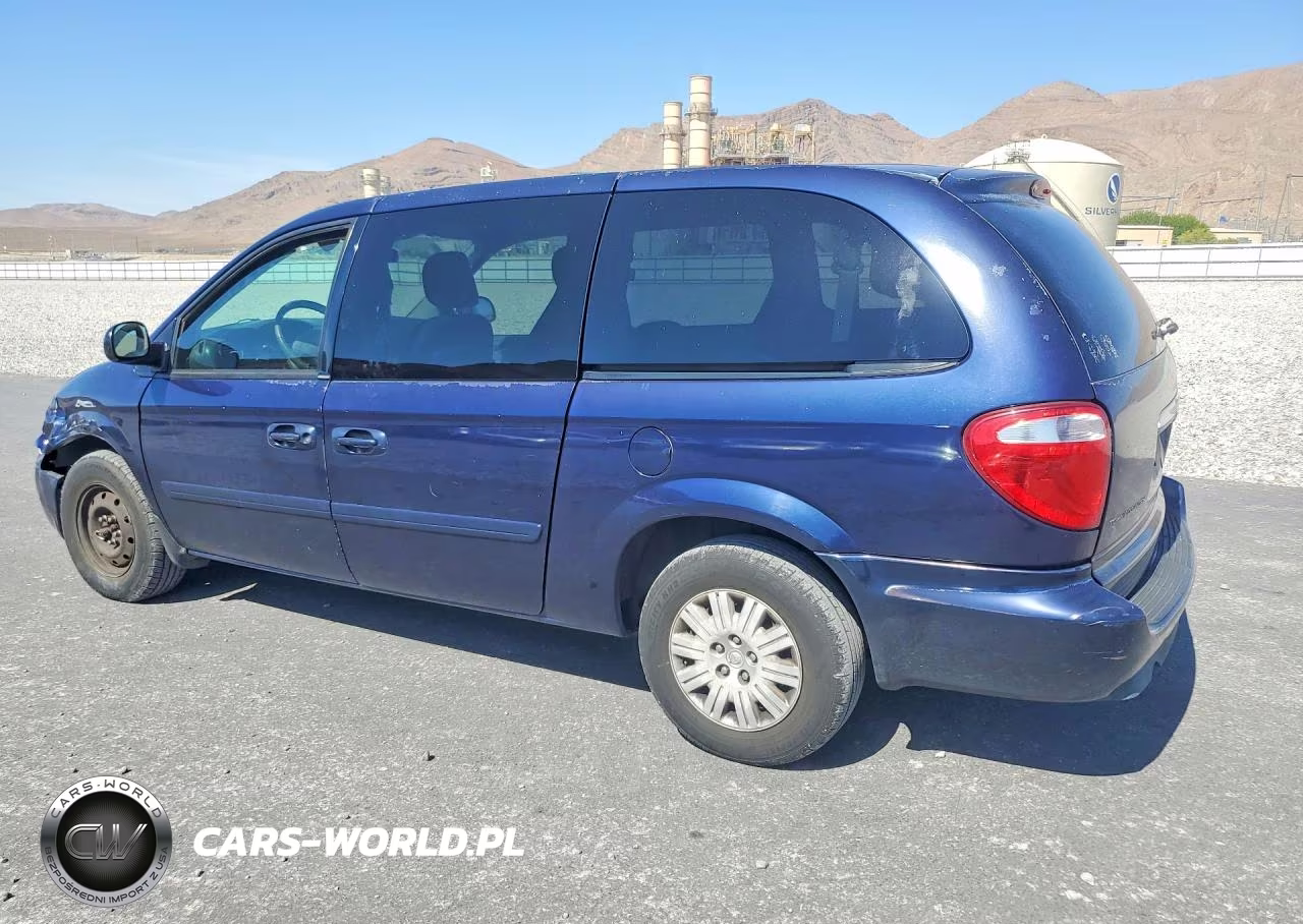 2005 Chrysler Town & Country Lx VIN:2C4GP44R15R286593 - 2