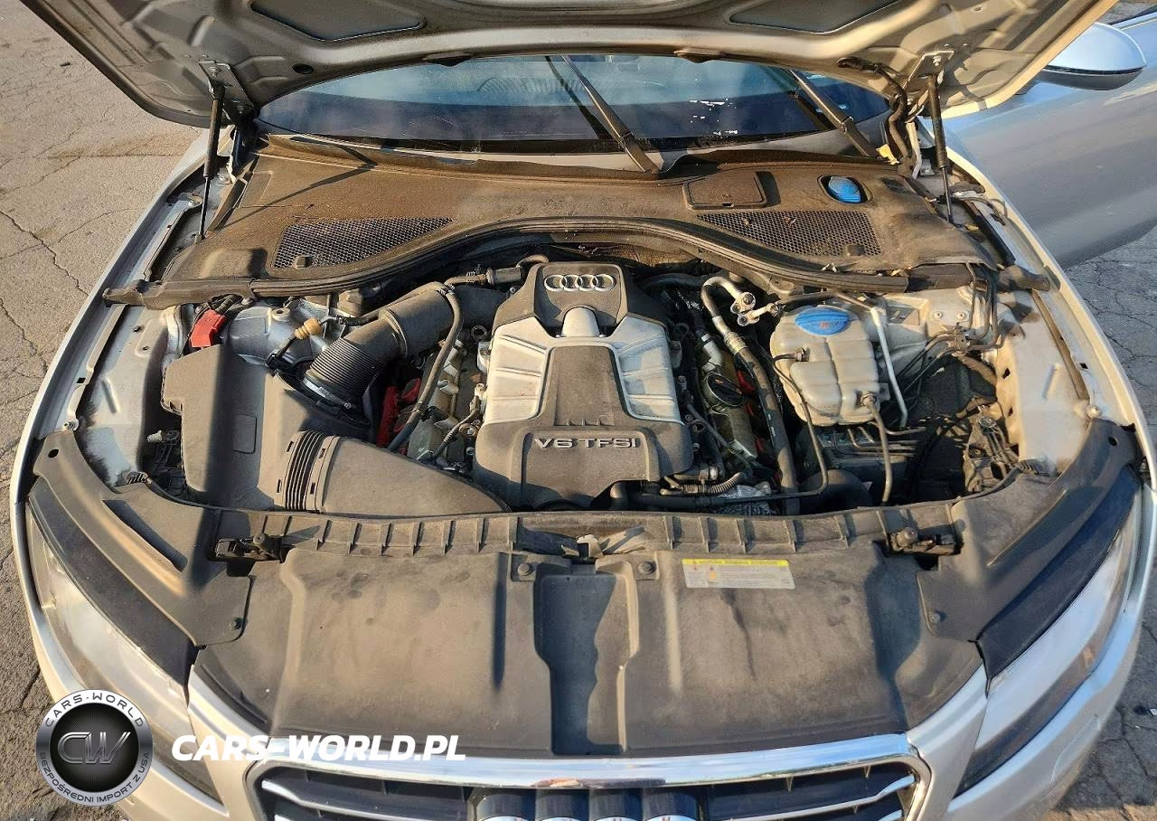 2012 Audi A7 Premium Plus VIN:WAUYGAFC1CN082668 - 11