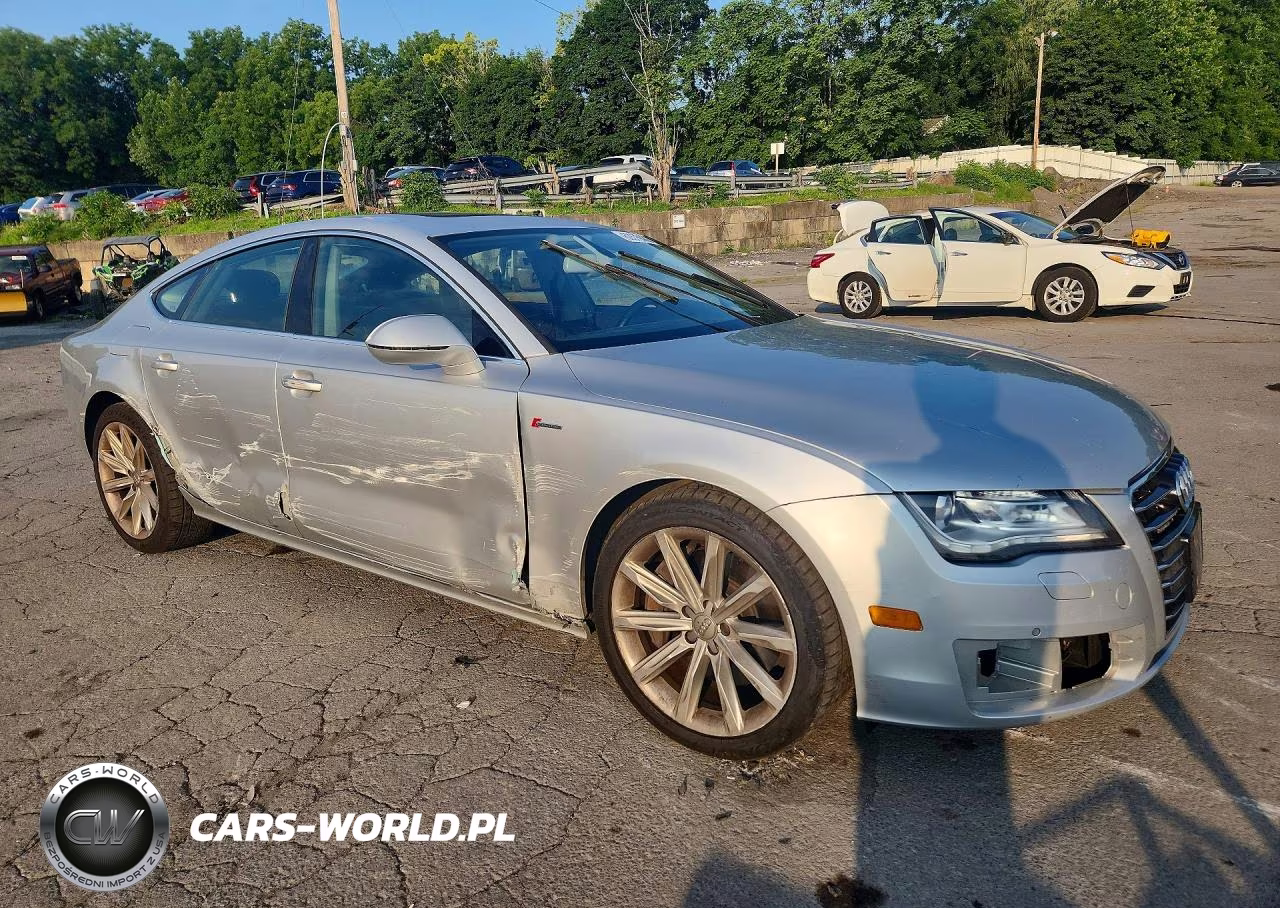 2012 Audi A7 Premium Plus VIN:WAUYGAFC1CN082668 - 4