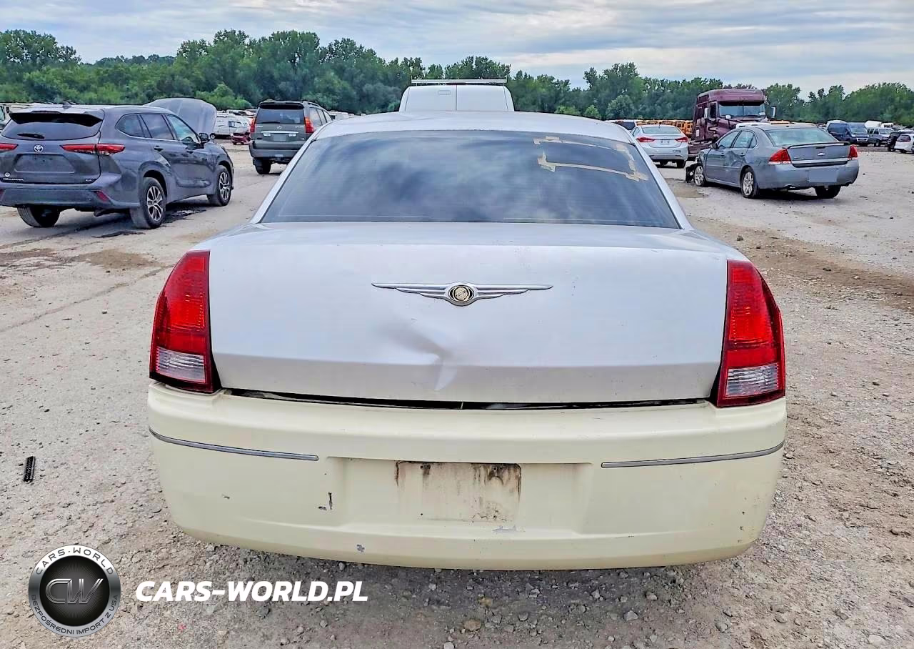 2006 Chrysler 300 Touring VIN:2C3LA53G26H101503 - 6