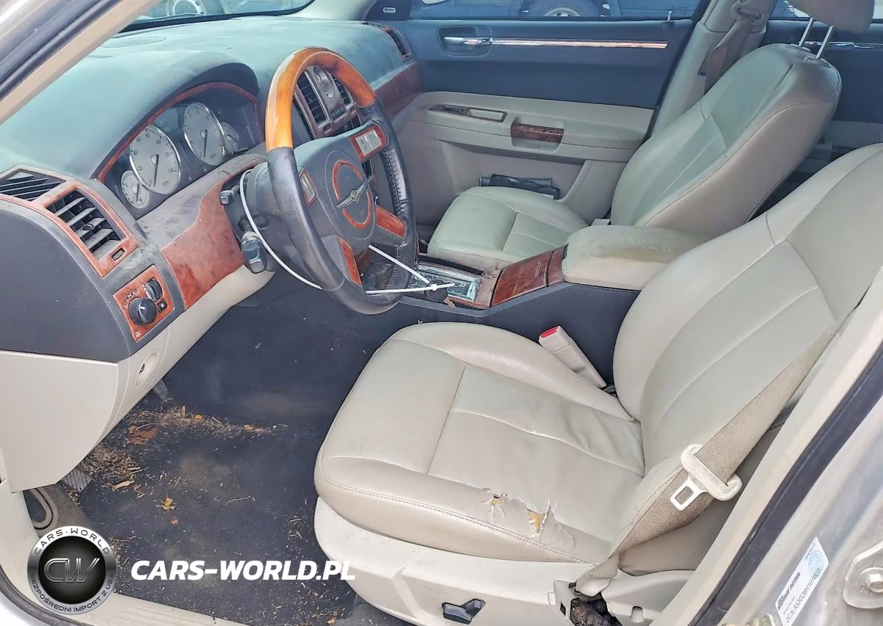 2006 Chrysler 300 Touring VIN:2C3LA53G26H101503 - 7