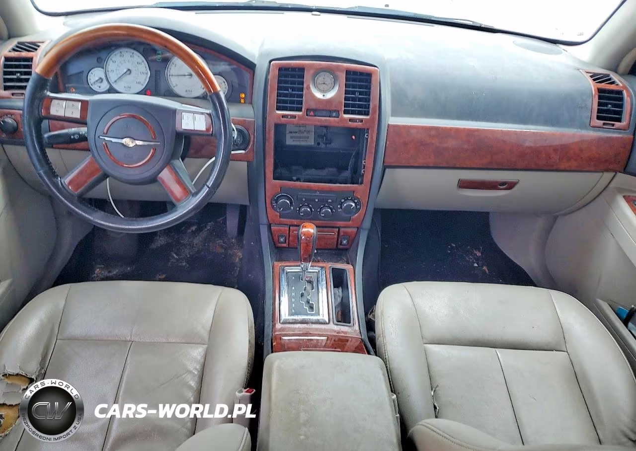2006 Chrysler 300 Touring VIN:2C3LA53G26H101503 - 8