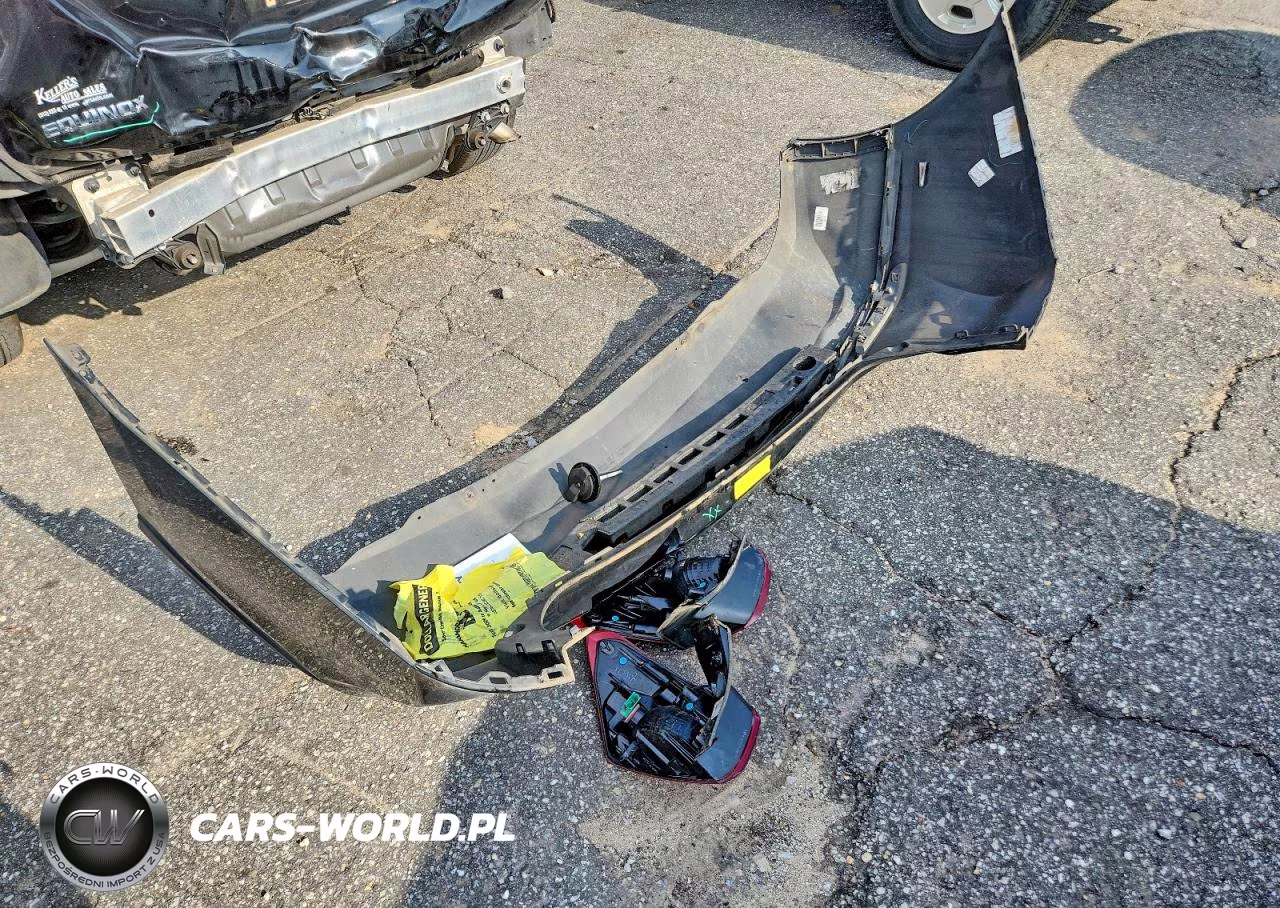 2018 Chevrolet Equinox Ls VIN:2GNAXHEV8J6218089 - 13
