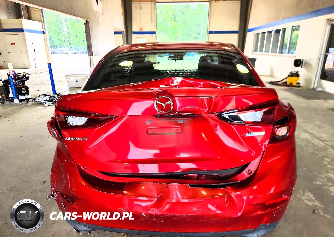 2018 Mazda 3 Touring VIN:3MZBN1V34JM203388 - 6