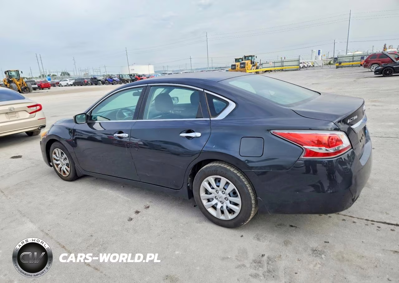 2014 Nissan Altima 2.5 S VIN:1N4AL3AP2EN370438 - 2
