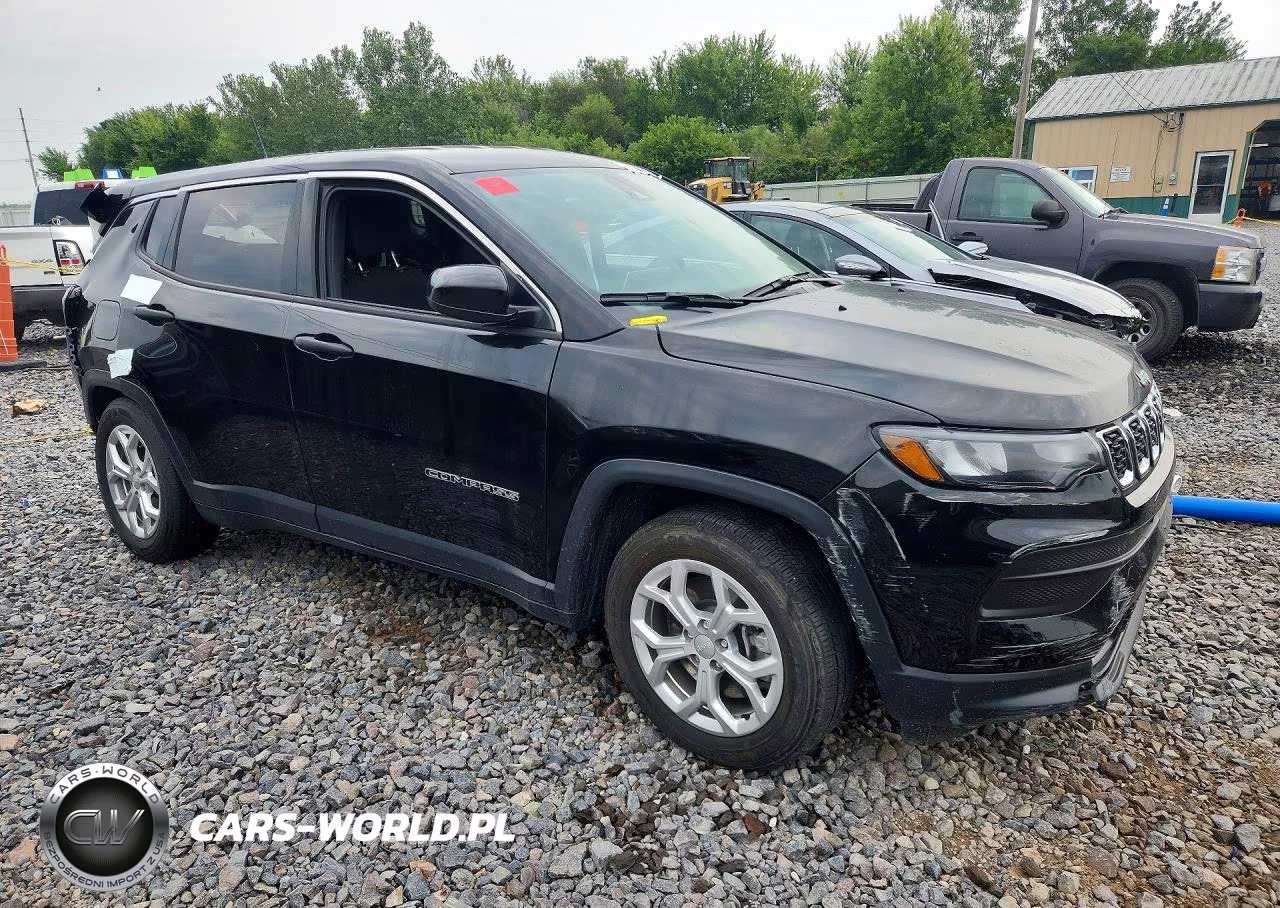 2024 Jeep Compass VIN:3C4NJDAN2RT165620 - 4