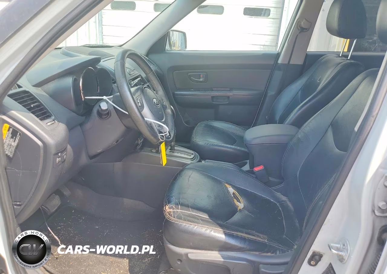 2010 Kia Soul + VIN:KNDJT2A25A7170600 - 7