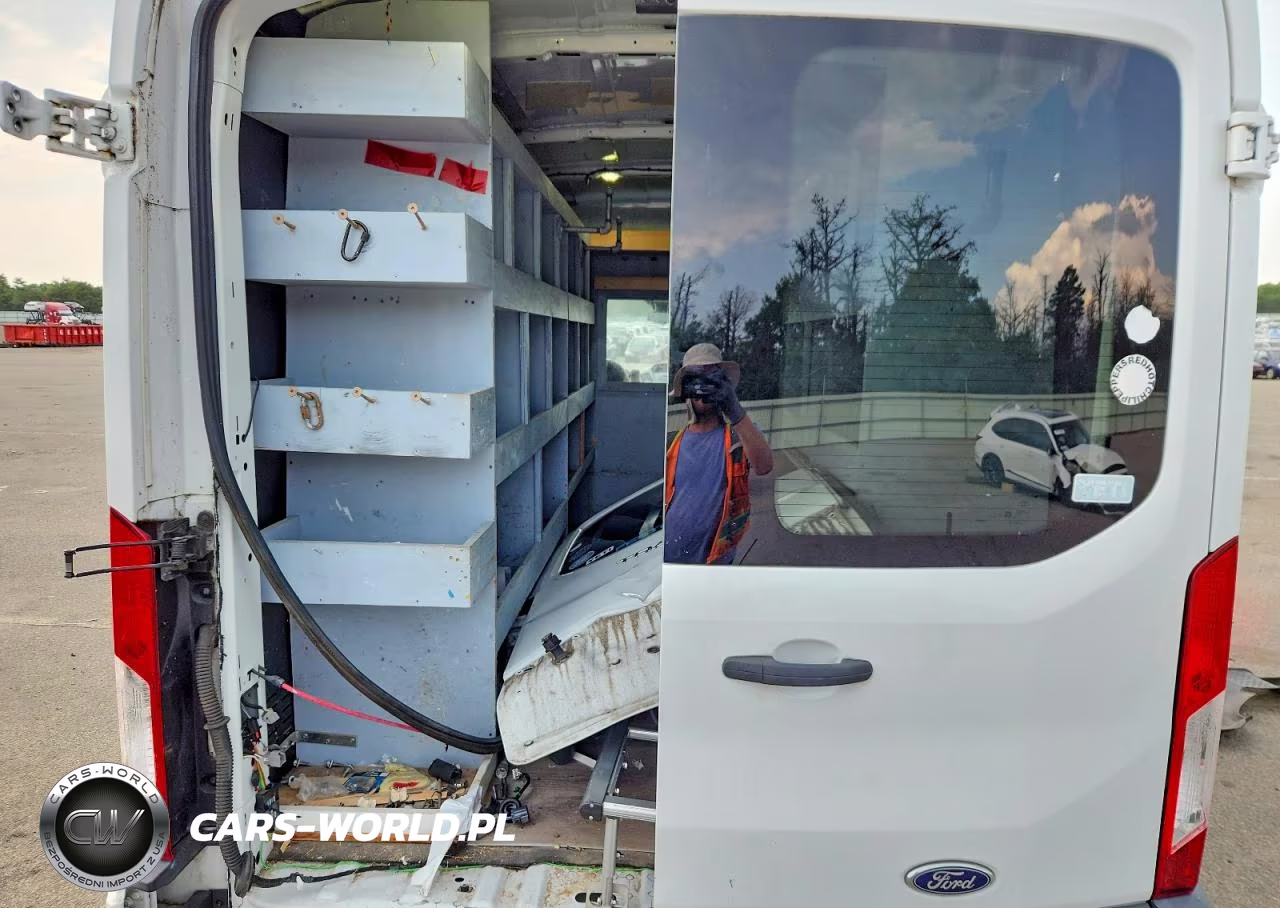 2017 Ford Transit T-250 VIN:1FTYR2CM1HKB03141 - 10