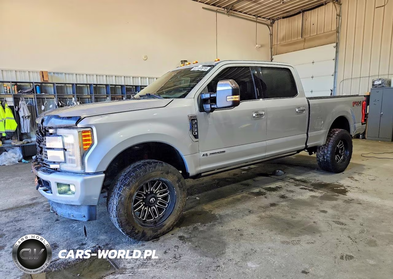 2017 Ford F350 Super Duty VIN:1FT8W3BT8HEC50305 - 1
