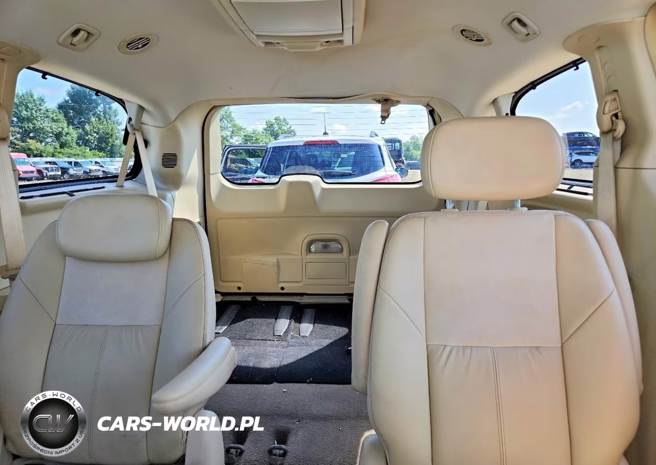 2009 Chrysler Town & Country Limited VIN:2A8HR64X79R635456 - 10