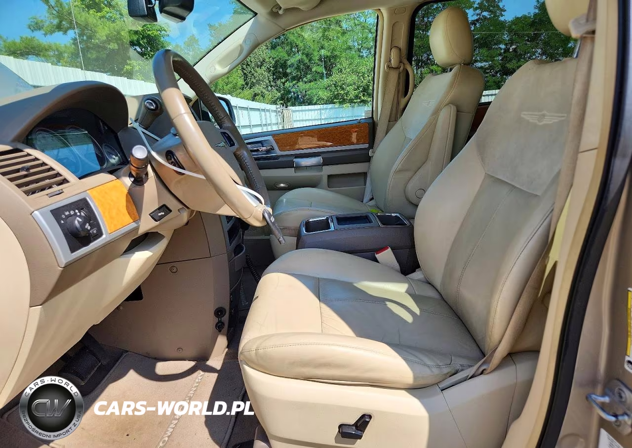 2009 Chrysler Town & Country Limited VIN:2A8HR64X79R635456 - 7