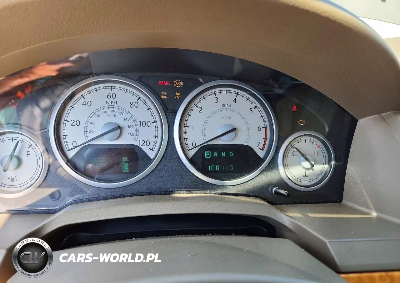2009 Chrysler Town & Country Limited VIN:2A8HR64X79R635456 - 9
