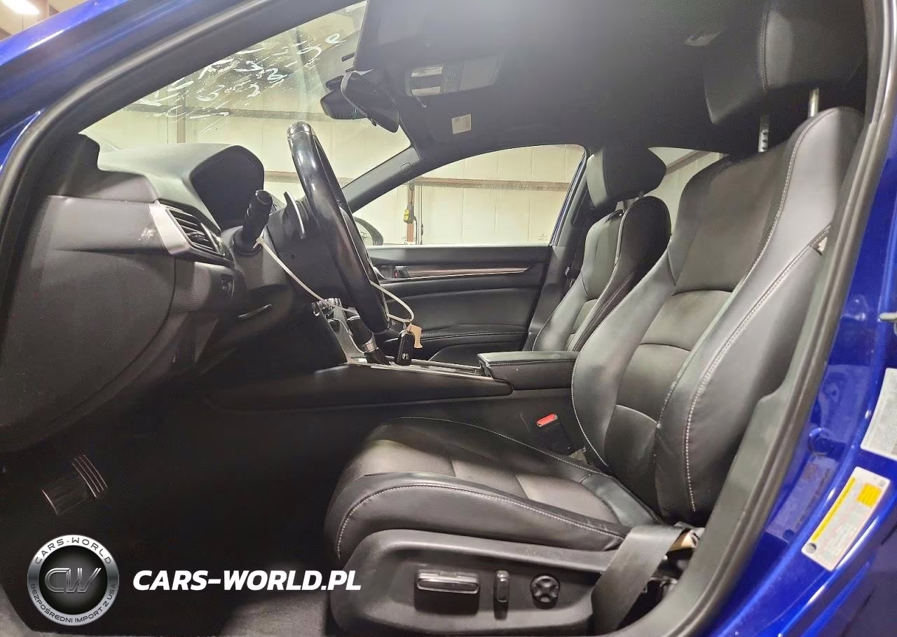 2018 Honda Accord Sport VIN:1HGCV1F34JA151698 - 7