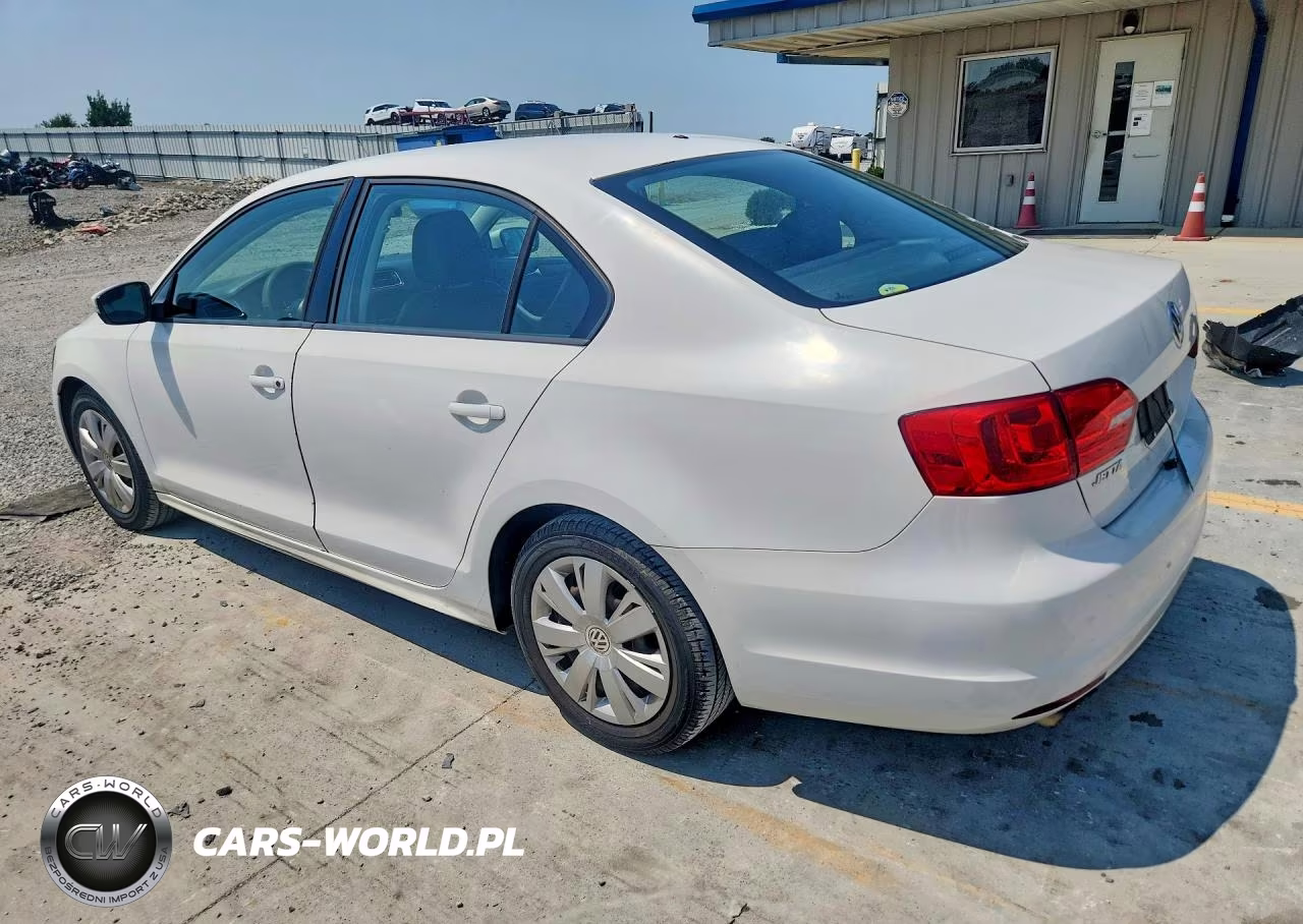 2012 Volkswagen Jetta Se VIN:3VWDX7AJ7CM403047 - 2