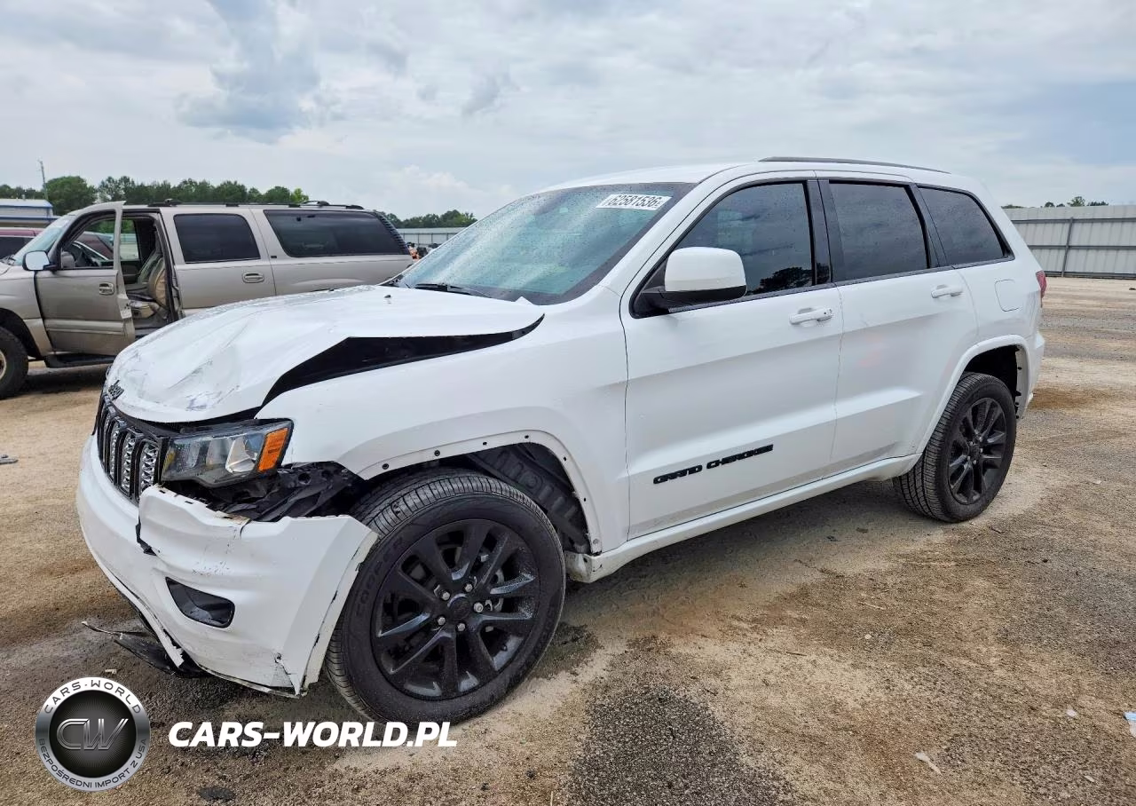 2017 Jeep Grand Cherokee Laredo – zdjęcie 1 z 13