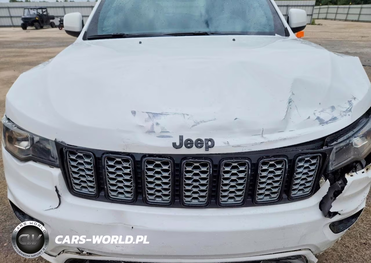 2017 Jeep Grand Cherokee Laredo VIN:1C4RJFAG3HC927412 - 11