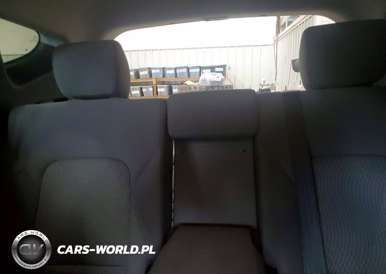 2016 Hyundai Santa Fe Sport 2.4L VIN:5XYZTDLB9GG358415 - 10