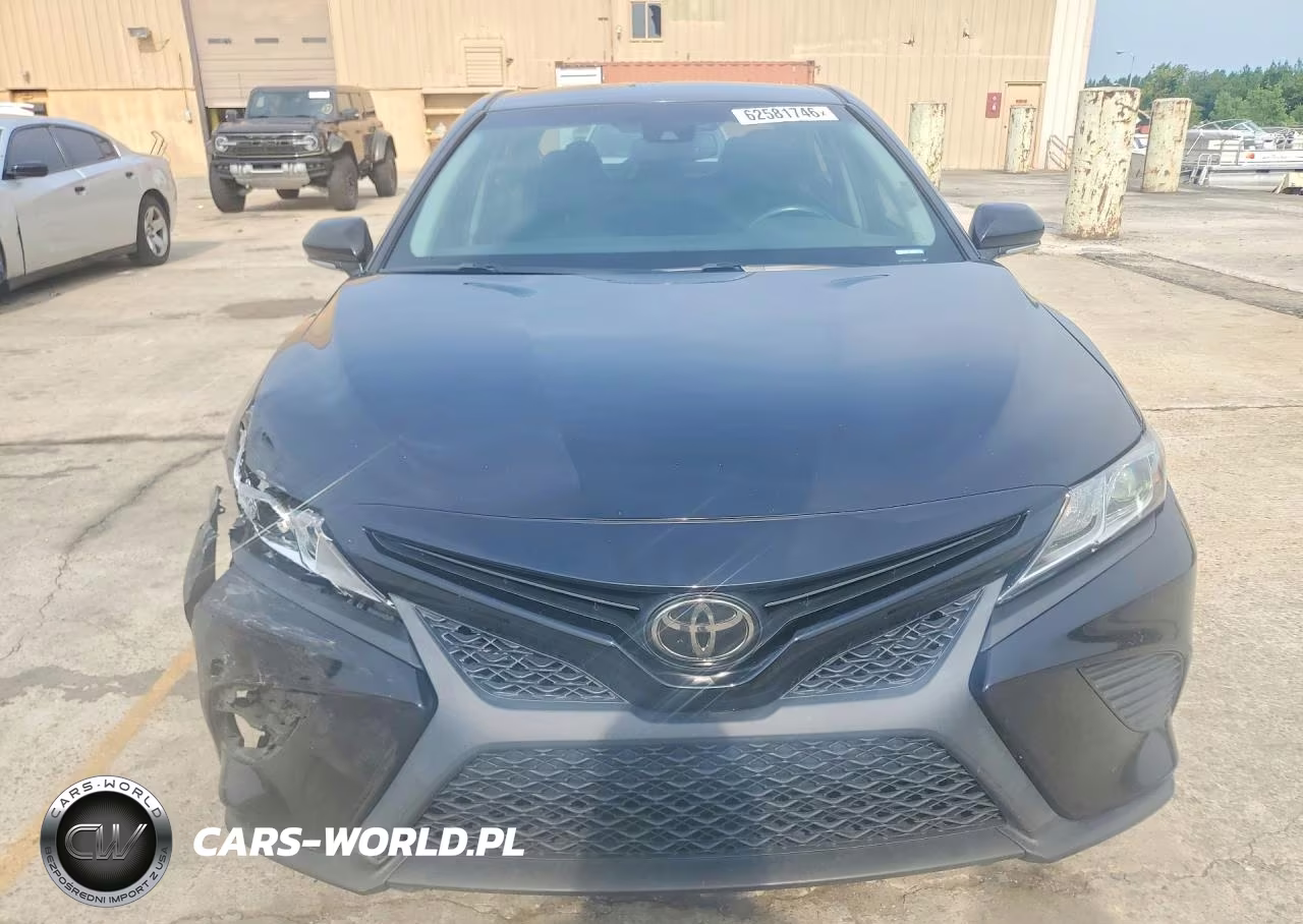2018 Toyota Camry Se VIN:4T1B11HKXJU536946 - 5