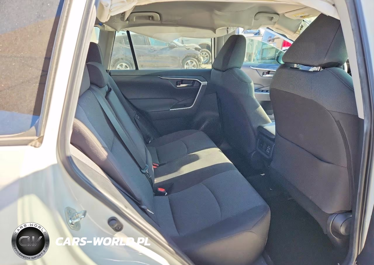 2021 Toyota Rav4 Xle VIN:2T3W1RFV3MC162562 - 11