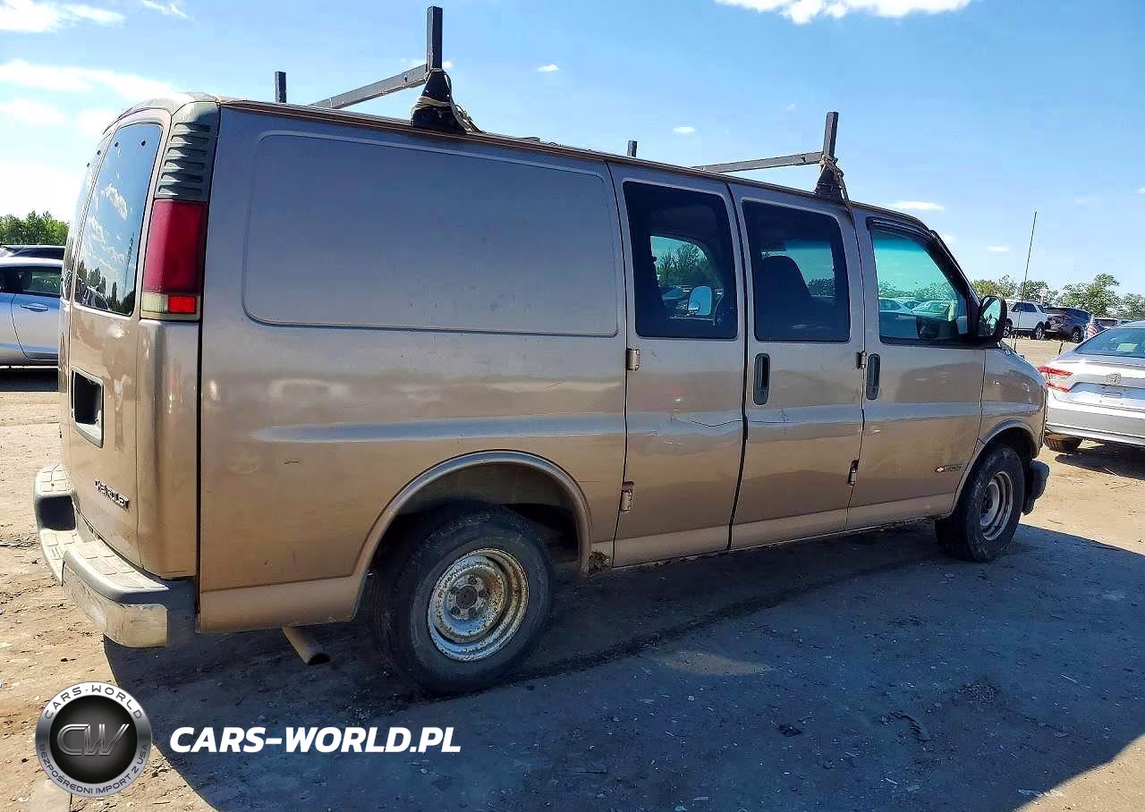 2002 Chevrolet Express G1500 VIN:1GCFG15R021194402 - 3