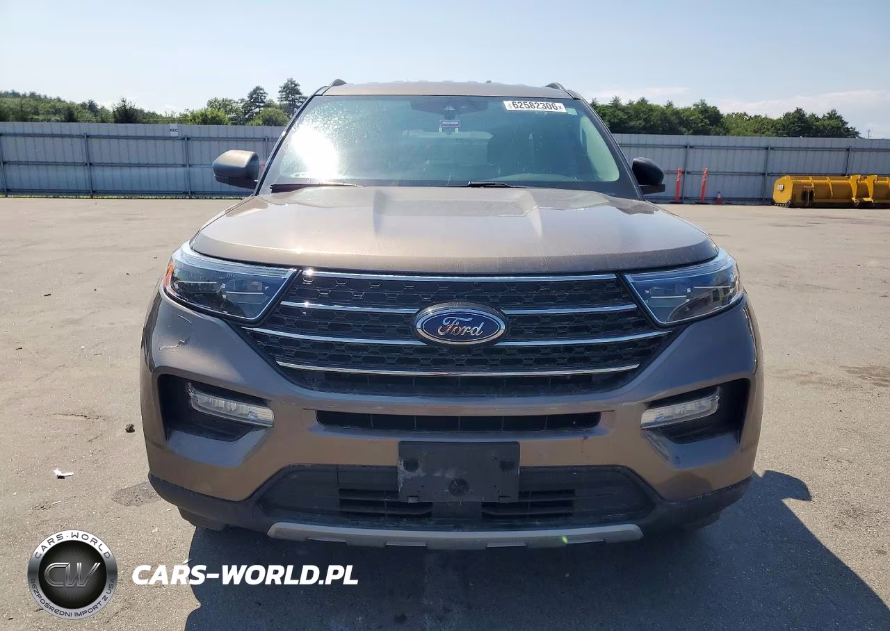 2021 Ford Explorer Xlt VIN:1FMSK8DH4MGA25512 - 5