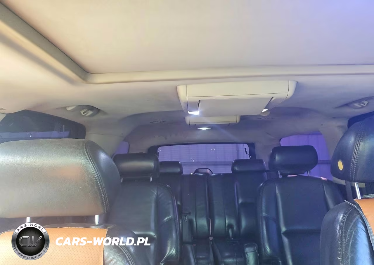 2007 Cadillac Escalade Esv VIN:1GYFK66887R430783 - 10