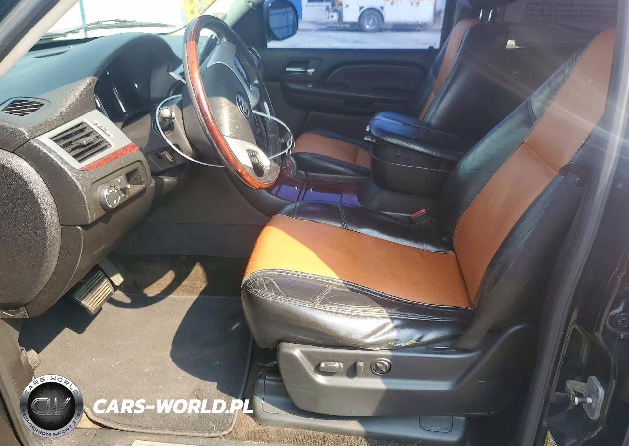 2007 Cadillac Escalade Esv VIN:1GYFK66887R430783 - 7