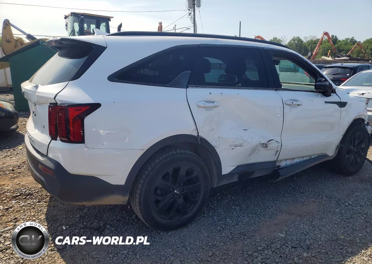 2021 Kia Sorento S VIN:5XYRLDLC2MG017376 - 3