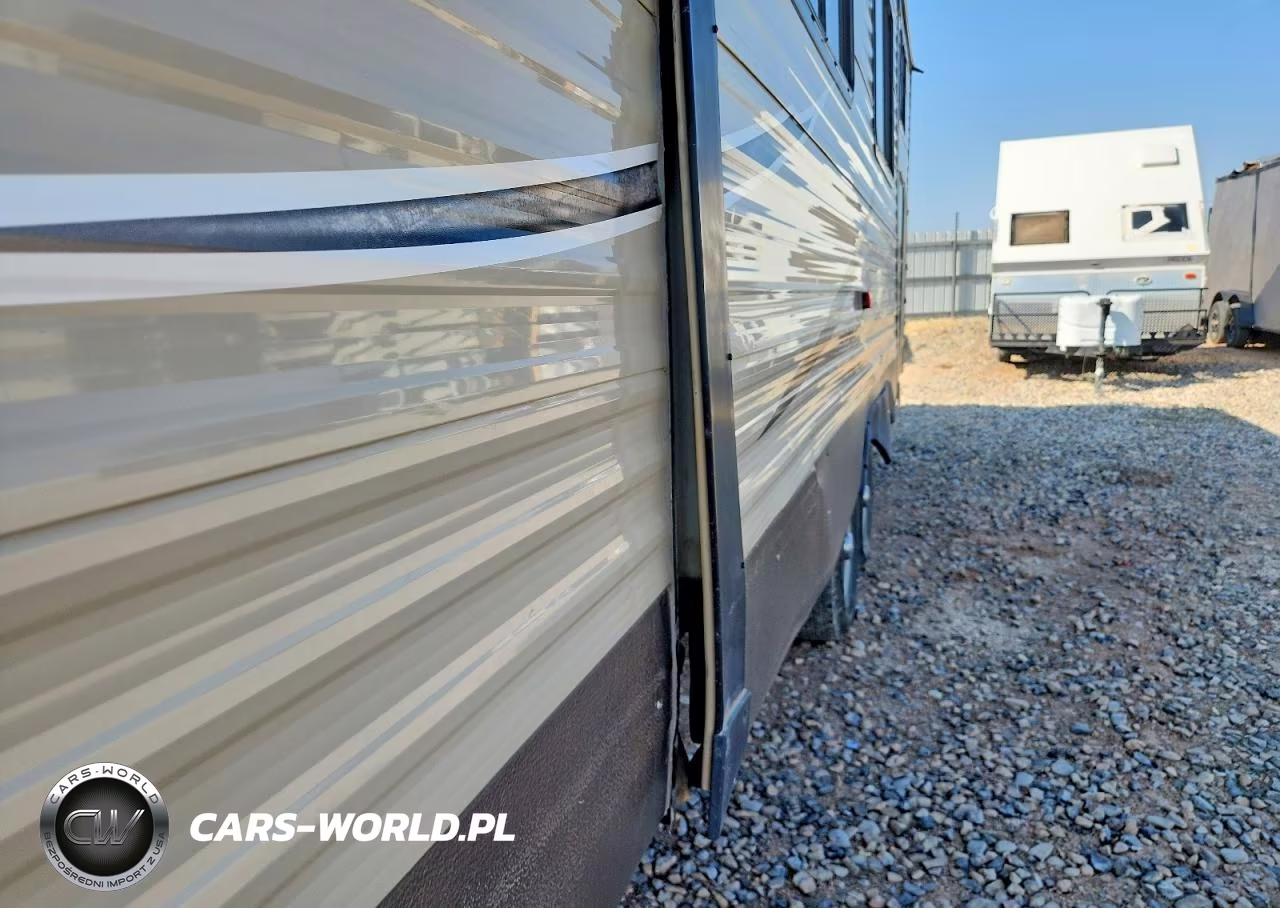 2016 Keystone Hideout Camper VIN:4YDT28B27GN209279 - 9