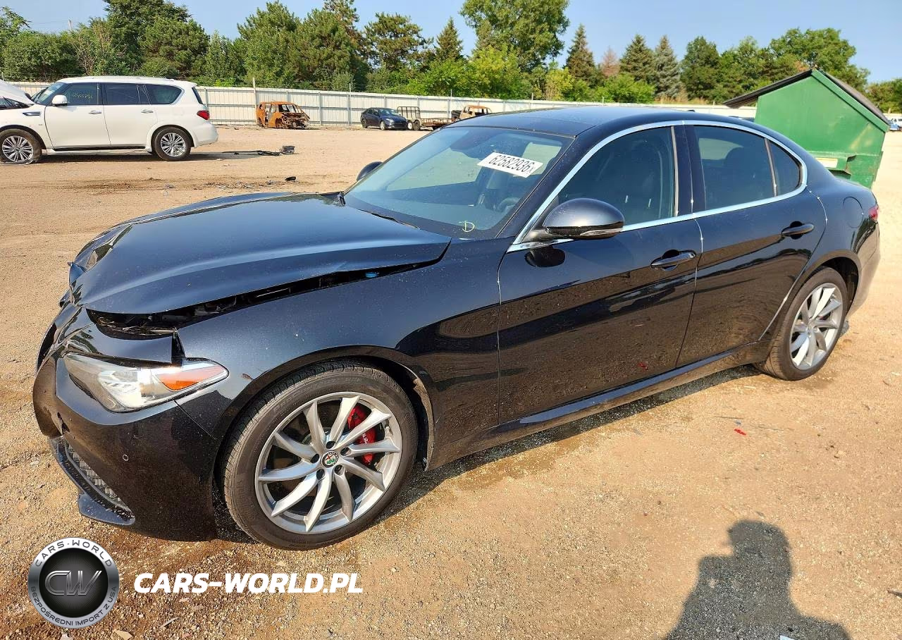 2018 Alfa Romeo Giulia Q4