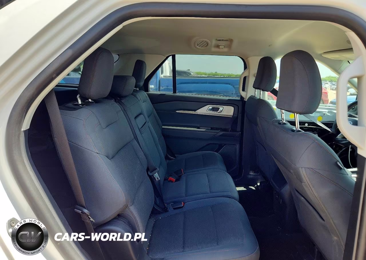 2025 Ford Explorer Active VIN:1FMUK7DH7SGD01312 - 10