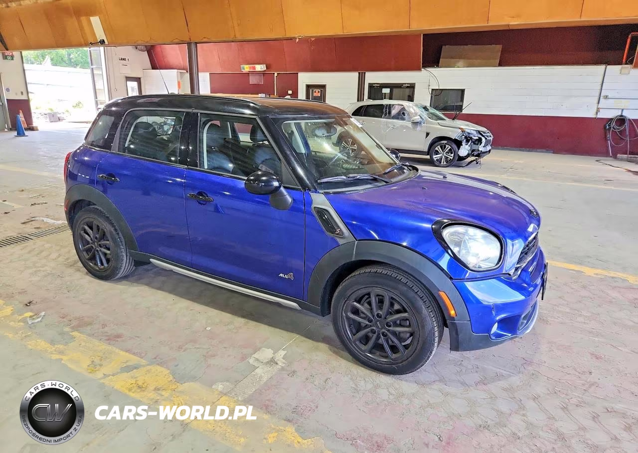 2016 Mini Cooper S Countryman VIN:WMWZC5C5XGWU00526 - 4